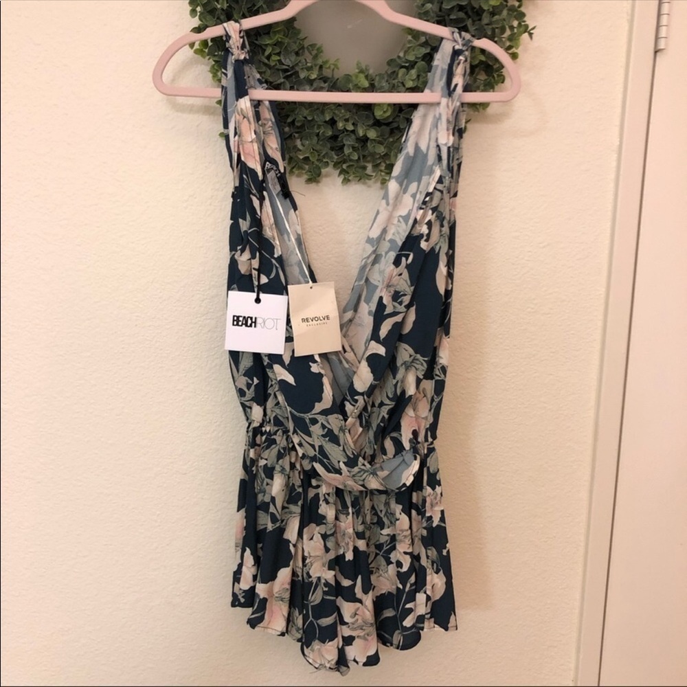 NWT Beach riot revolve Josephine floral romper L - Picture 6 of 8
